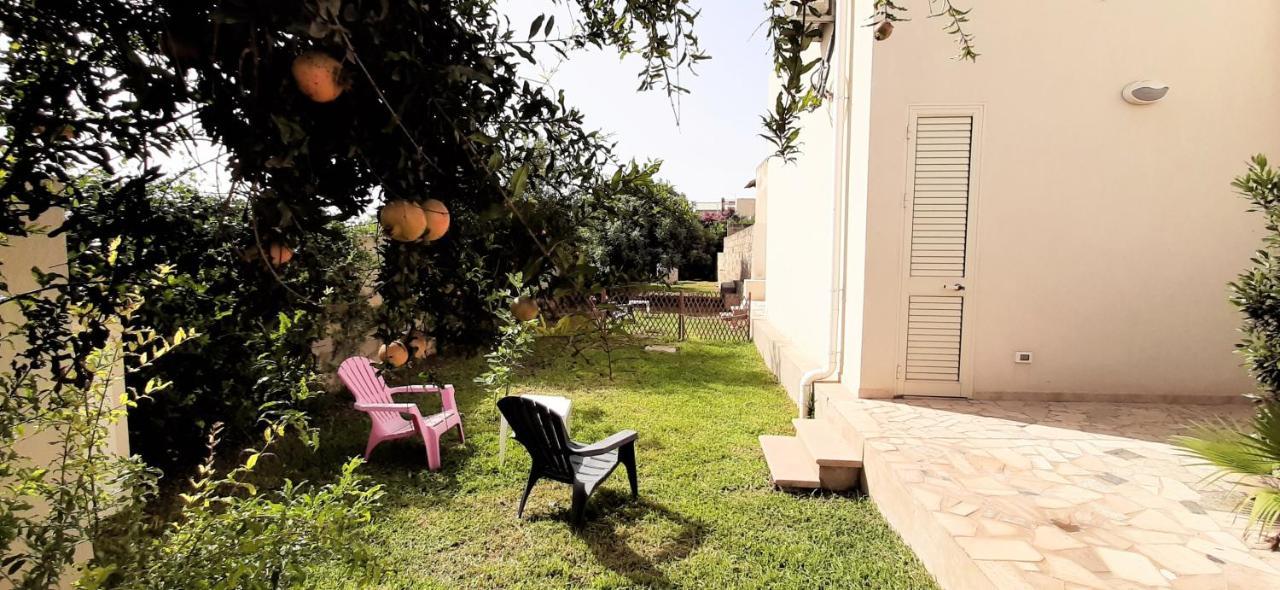 Villa Rosso Corallo ปุนตาเซกกา ภายนอก รูปภาพ